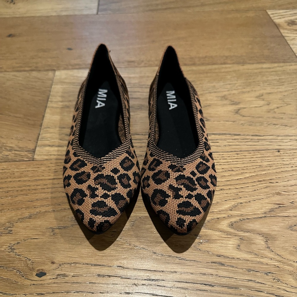 Leopard Flats
